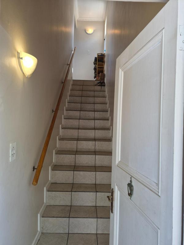 2 Bedroom Property for Sale in Heldervue Western Cape